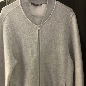 MK Men’s L zip up sweater